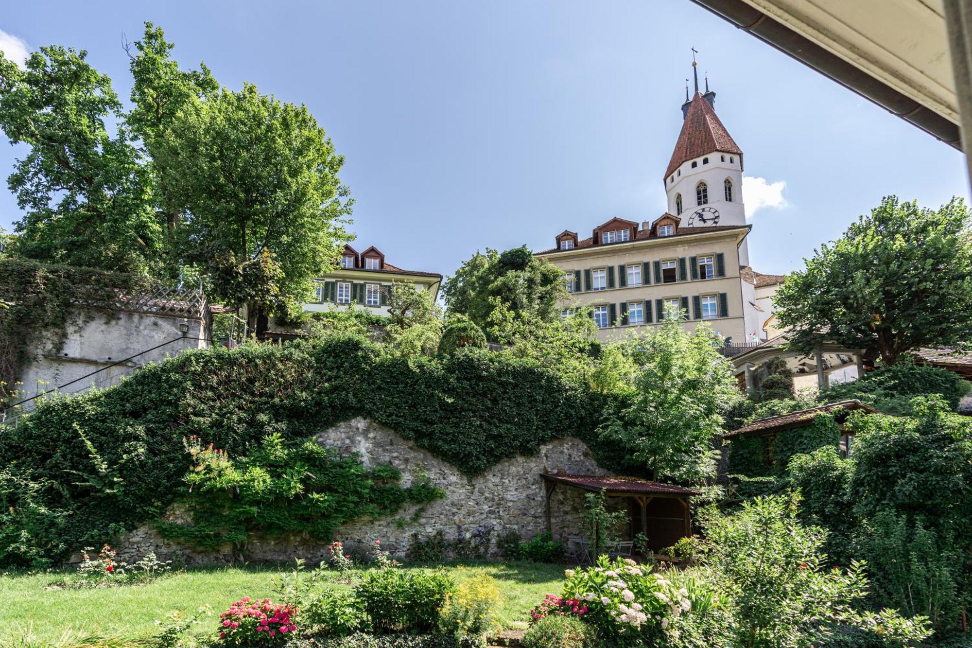 Historische Wohnung Im Herzen Der Thuner Altstadt エクステリア 写真